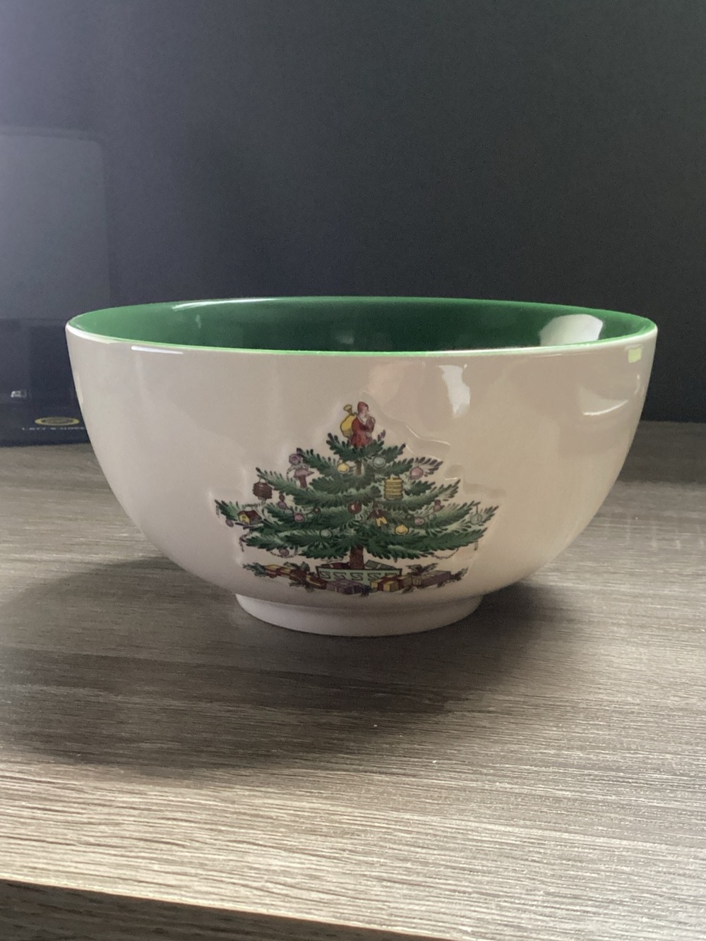 Spode Vintage Christmas Tree Serving Bowl S3324-A8 excellent condition
